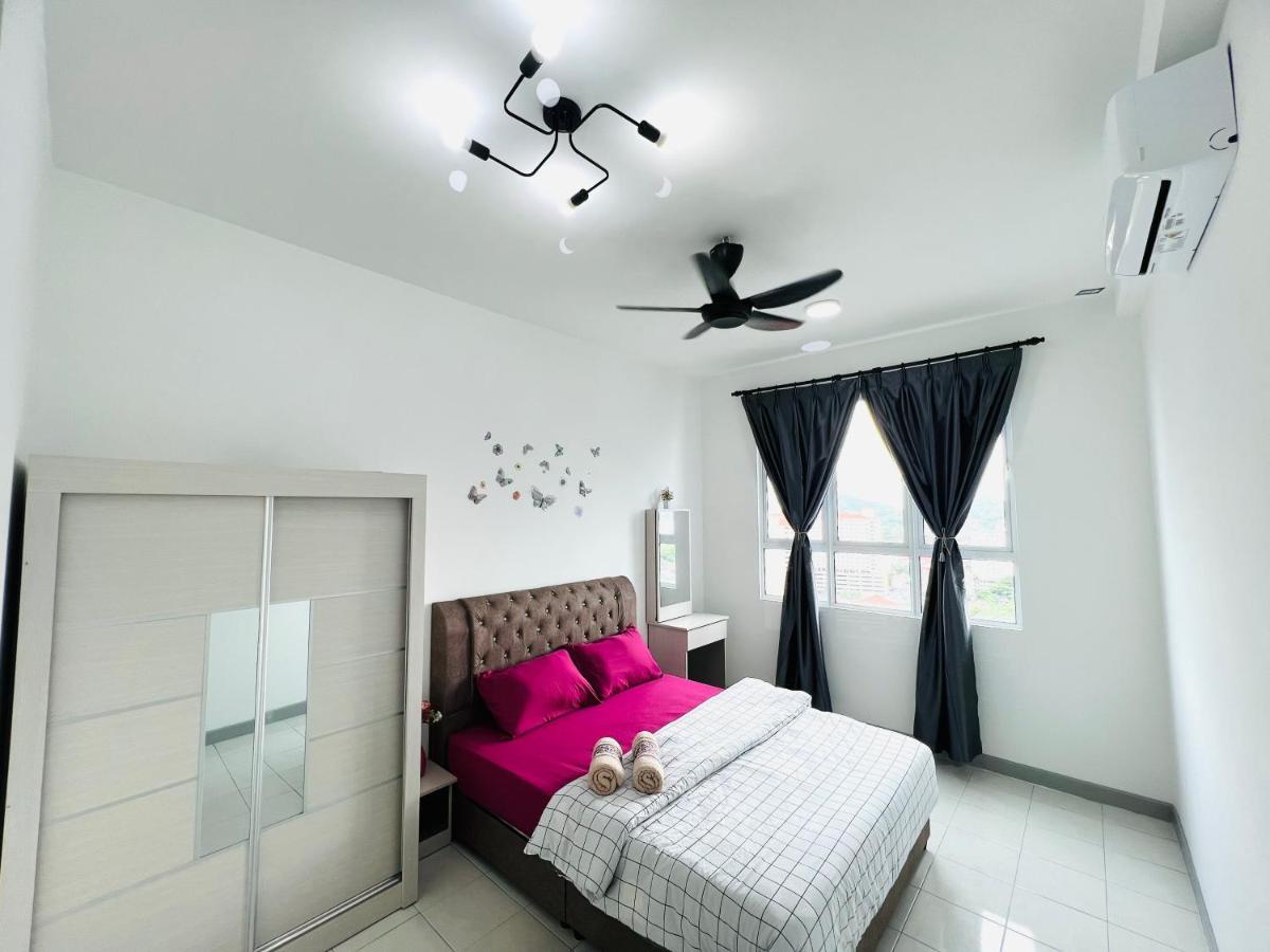 Ureshii Homestay Ladang Tanjung Kuala Terengganu With Pool Exterior foto